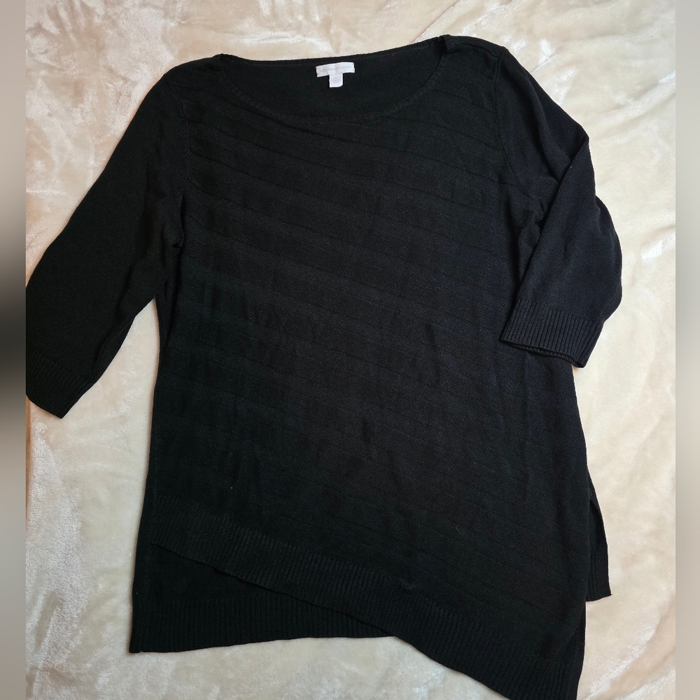 New York & Company Black Crew Neck Sweater